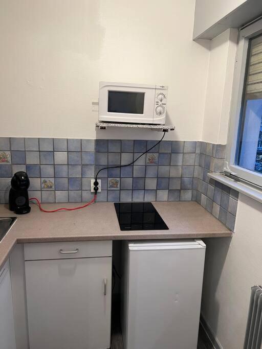 Studio A 2 Minutes De La Gare Appartamento Mulhouse Esterno foto